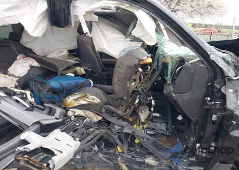 2018 Chevrolet Silverado 1500 2Lz z USA, uszkodzony, nr VIN 3GCUKSECXJG582759